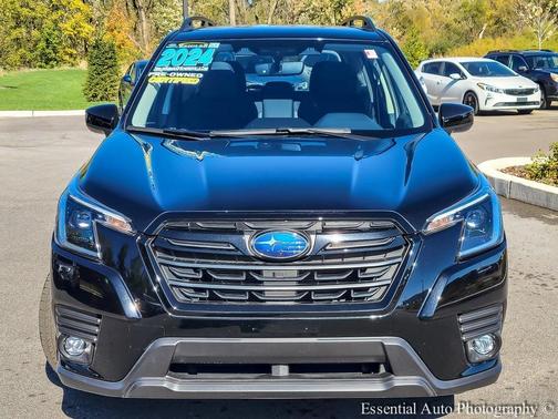 2024 Subaru Forester Premium