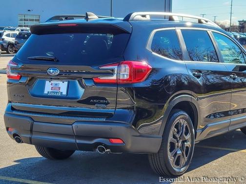 2025 Subaru Ascent Onyx Edition Touring