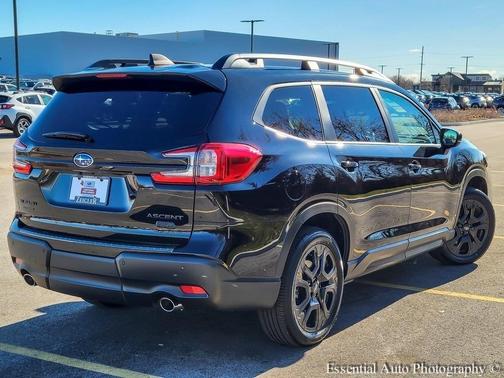 2025 Subaru Ascent Onyx Edition Touring
