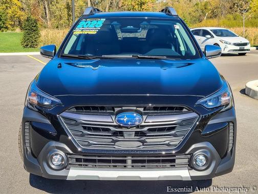2025 Subaru Outback Touring XT
