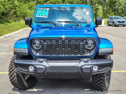 2024 Jeep Gladiator Sport