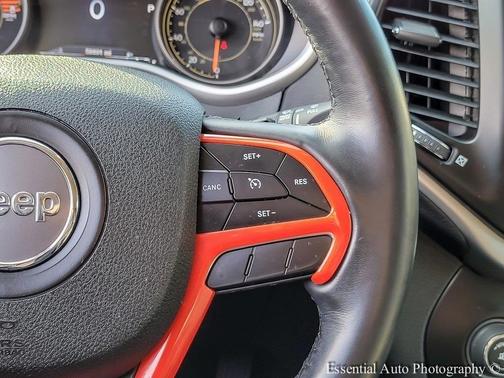 2018 Jeep Cherokee Trailhawk