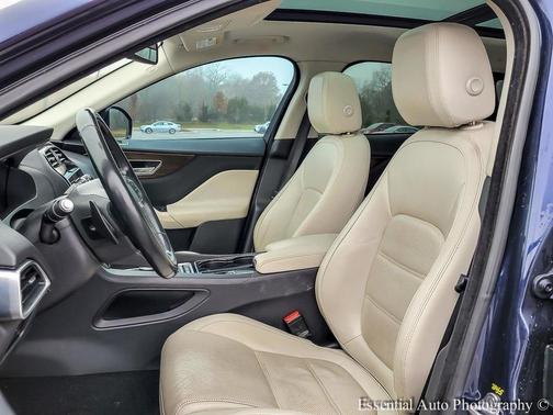 2017 Jaguar F-PACE 35t Prestige