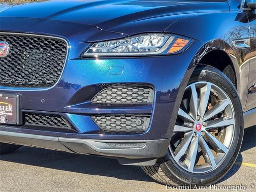 2017 Jaguar F-PACE 35t Prestige