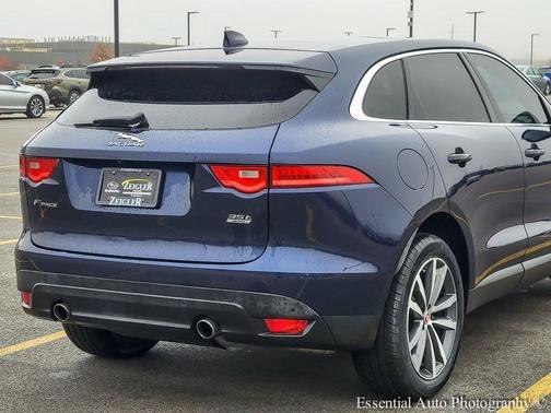 2017 Jaguar F-PACE 35t Prestige