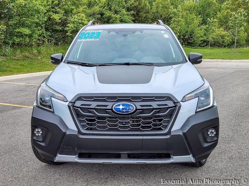 Ice Silver Metallic 2023 Subaru Forester Wilderness