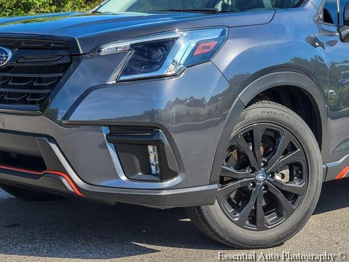 Magnetite Gray Metallic 2024 Subaru Forester Sport
