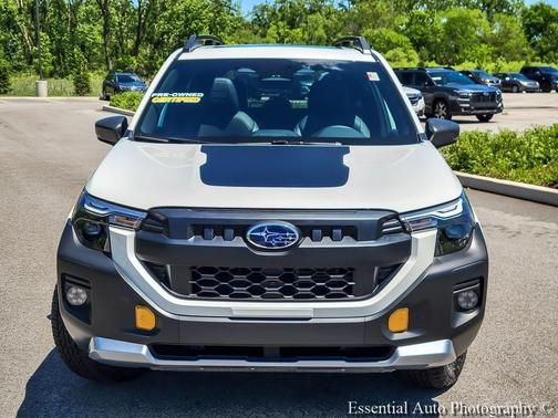 Crystal White Pearl 2026 Subaru Forester Wilderness