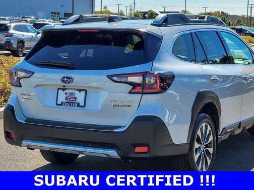 2025 Subaru Outback Touring XT