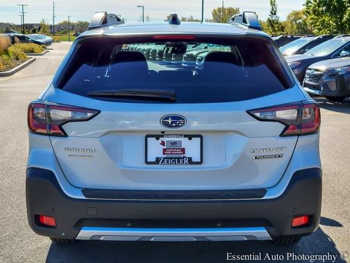 2025 Subaru Outback Touring XT