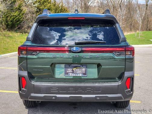 Deep Emerald Green 2026 Subaru Outback Touring XT