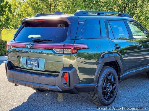 Deep Emerald Green 2026 Subaru Outback Limited