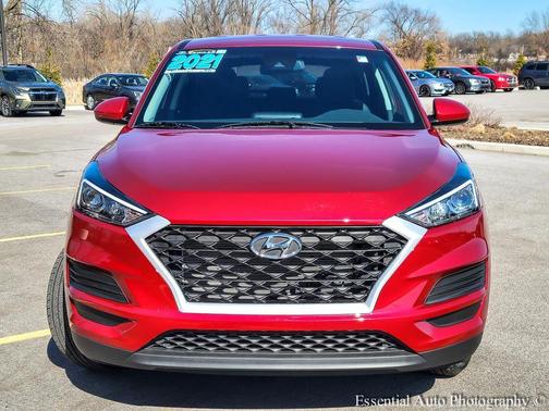 2021 Hyundai TUCSON SE