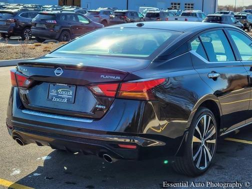 2022 Nissan Altima 2.5 Platinum