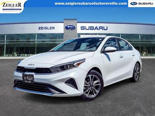 Snow White Pearl 2023 Kia Forte LXS