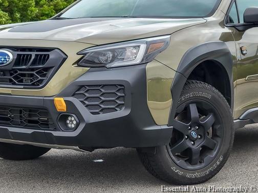 Autumn Green Metallic 2024 Subaru Outback Wilderness