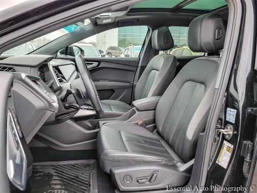 2022 Audi Q4 e-tron 50 Premium Plus