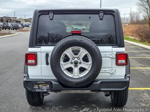2022 Jeep Wrangler Unlimited Sport
