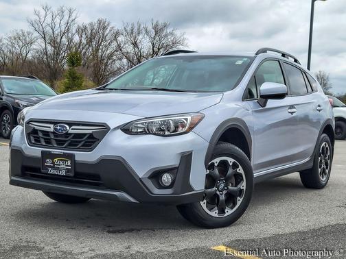 Ice Silver Metallic 2021 Subaru Crosstrek Premium
