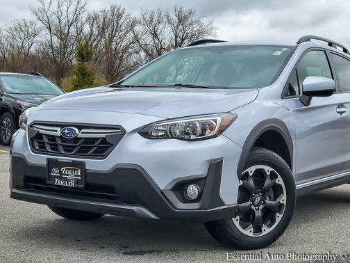 Ice Silver Metallic 2021 Subaru Crosstrek Premium