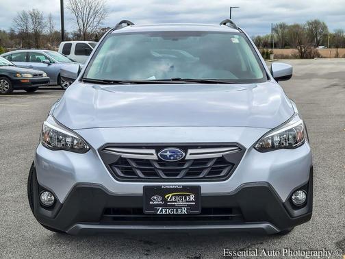 Ice Silver Metallic 2021 Subaru Crosstrek Premium