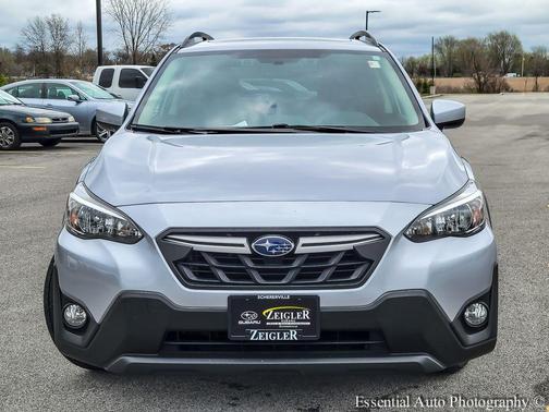 Ice Silver Metallic 2021 Subaru Crosstrek Premium
