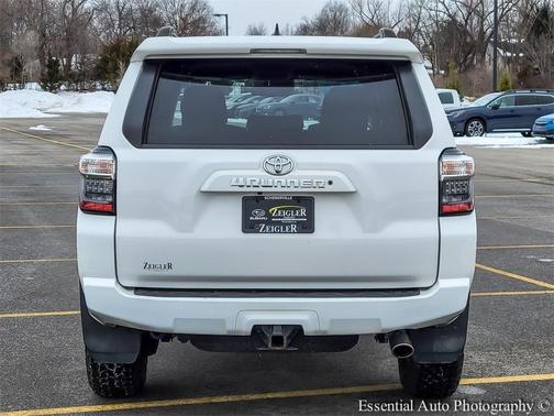 2020 Toyota 4Runner SR5