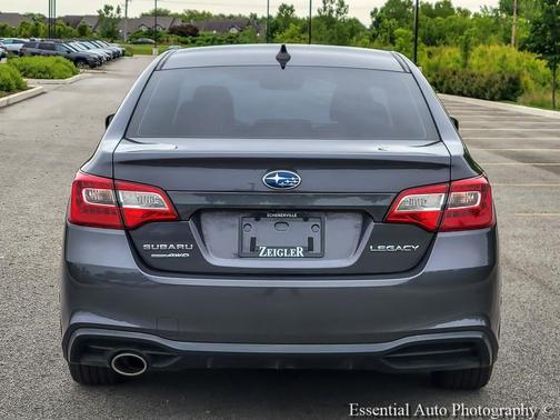 Magnetite Gray Metallic 2018 Subaru Legacy 2.5i Premium