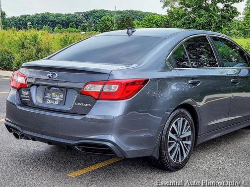 Magnetite Gray Metallic 2018 Subaru Legacy 2.5i Premium