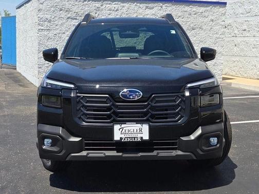 Crystal Black Silica 2026 Subaru Outback Premium