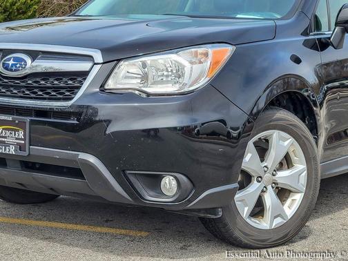 Crystal Black Silica 2015 Subaru Forester 2.5i Limited