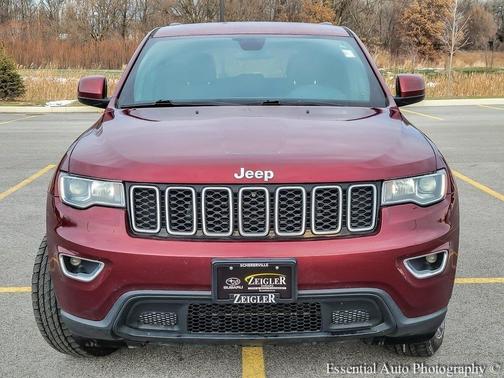 2020 Jeep Grand Cherokee Laredo