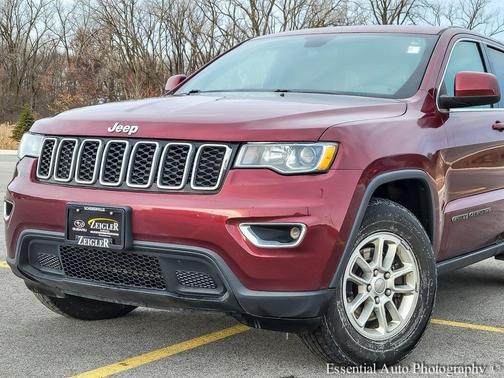 2020 Jeep Grand Cherokee Laredo