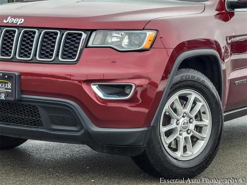 2020 Jeep Grand Cherokee Laredo