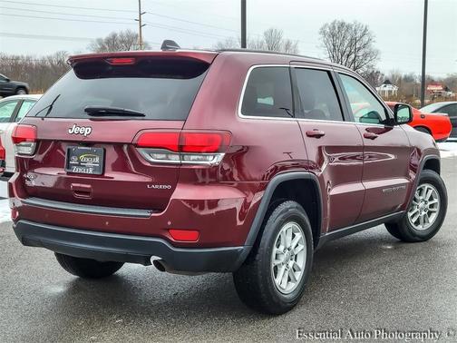 2020 Jeep Grand Cherokee Laredo