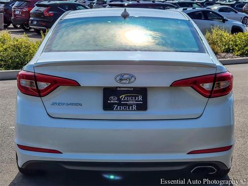2015 Hyundai SONATA SE