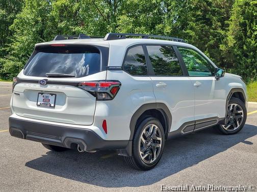 Crystal White Pearl 2026 Subaru Forester Limited
