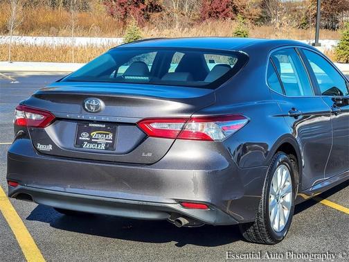 2018 Toyota Camry LE