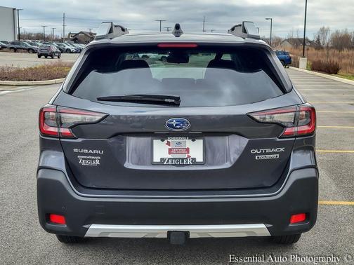 Magnetite Gray Metallic 2023 Subaru Outback Touring