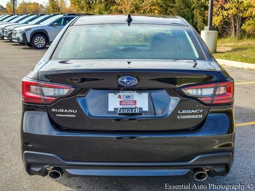2025 Subaru Legacy Touring XT