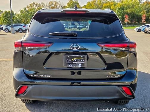 2024 Toyota Highlander XLE