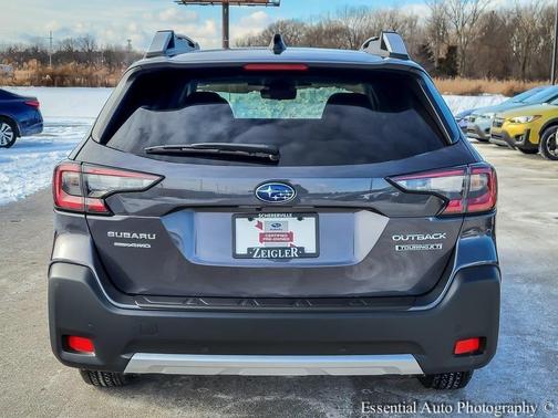 2025 Subaru Outback Touring XT