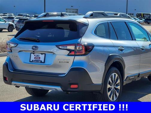 2025 Subaru Outback Touring XT