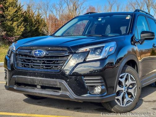 2024 Subaru Forester Premium