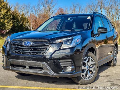 2024 Subaru Forester Premium