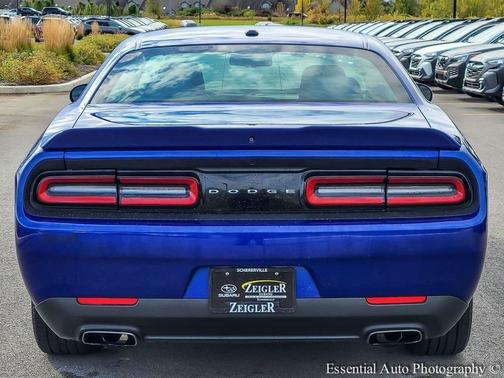 2018 Dodge Challenger SXT