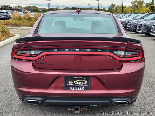 2017 Dodge Charger SXT
