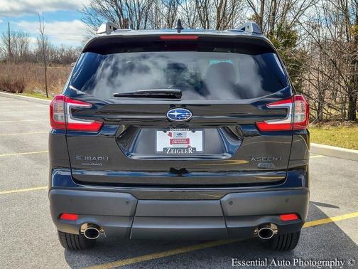 Crystal Black Silica 2025 Subaru Ascent Onyx Edition Touring