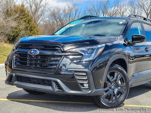 Crystal Black Silica 2025 Subaru Ascent Onyx Edition Touring