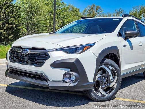 Crystal White Pearl 2026 Subaru Crosstrek Limited